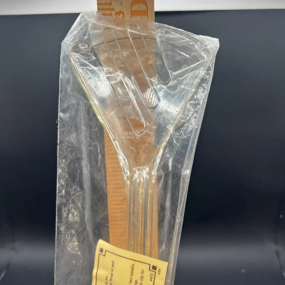 New Vintage 1994 Pampered Chef Acrylic 3-way Tongs For Serving Retired 4473 USA